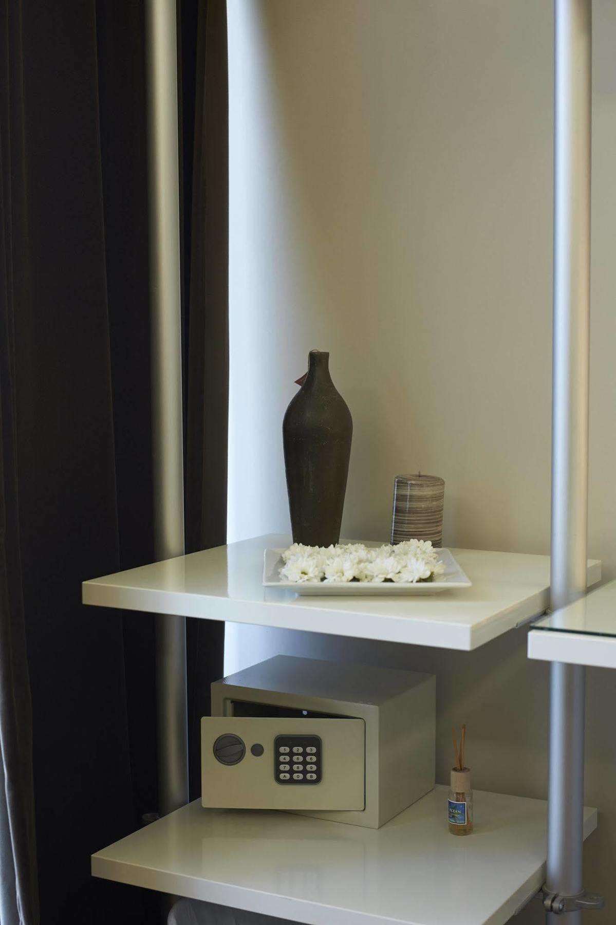 Couette-café Hotei 3*