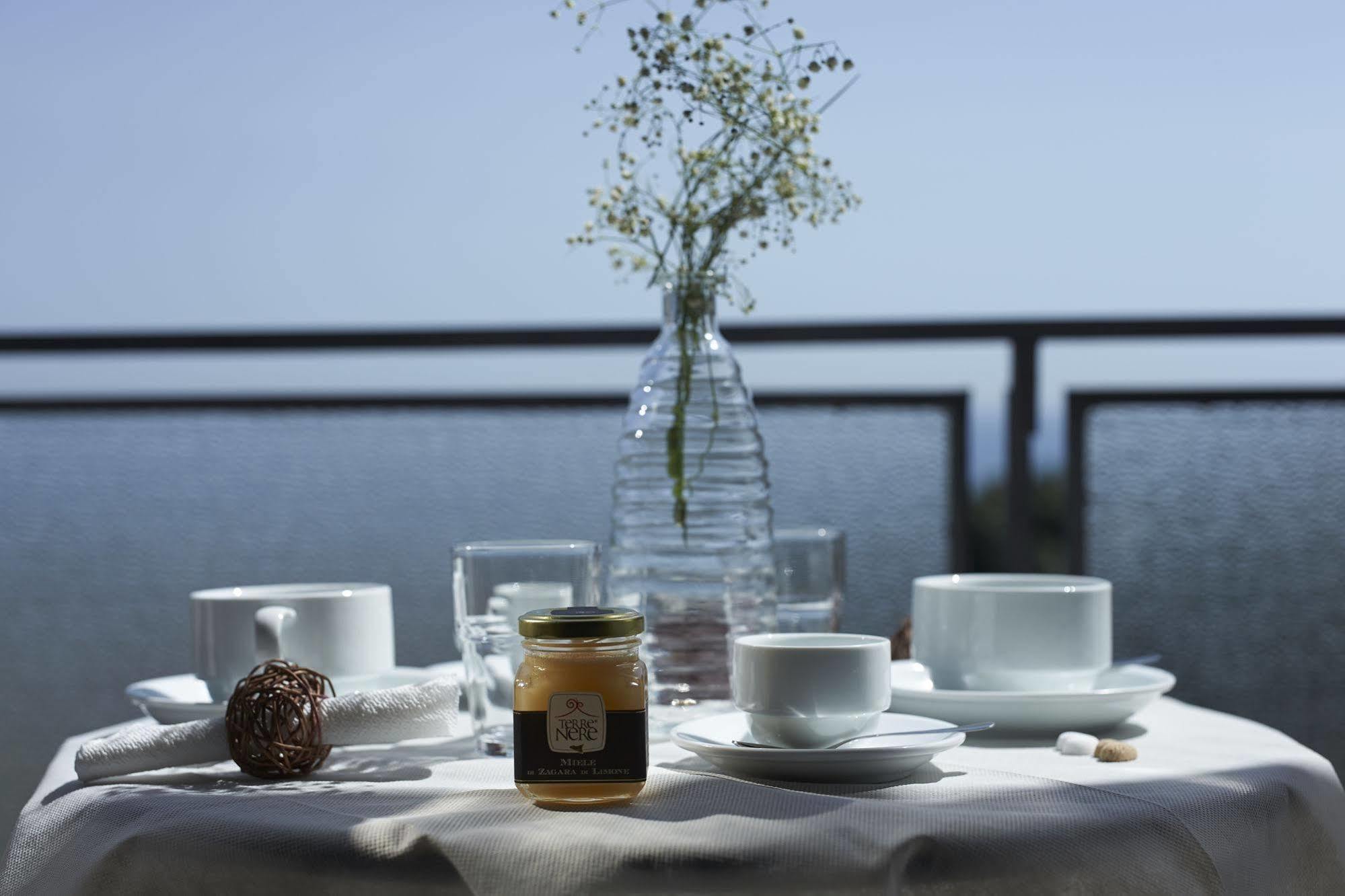 Hotei Couette-café Catane